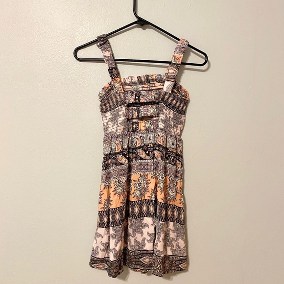 Floral sundress 🖤 - Picture 3 of 5